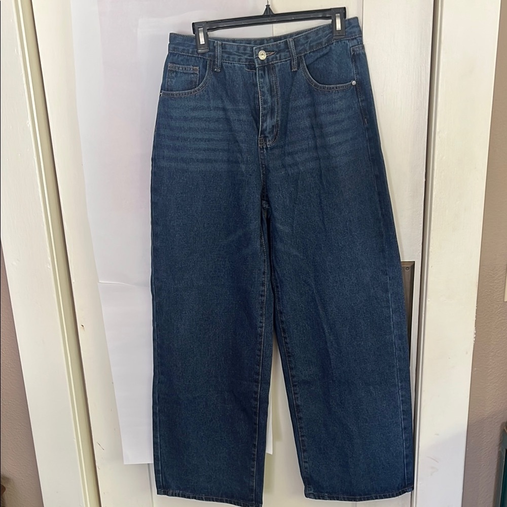 SHEIN Classic Blue Relaxed Jeans